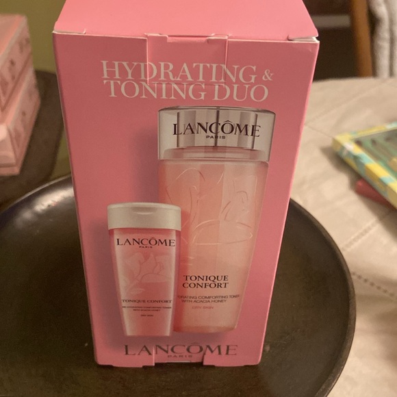 Lancôme Hydrating & Toning Duo. NIB - Picture 3 of 6